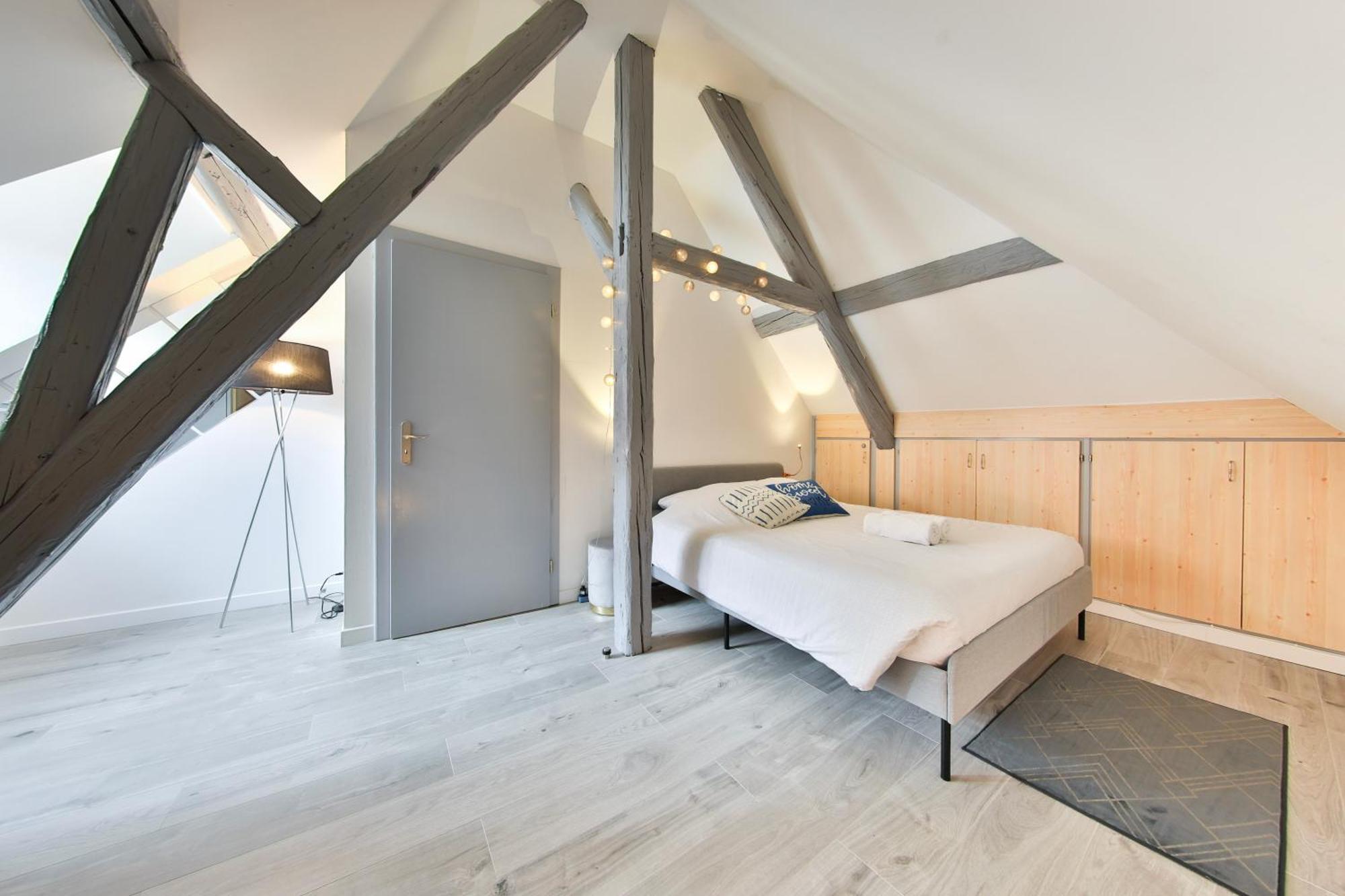 Appartements Duplex 3 Et 4 Personnes - Climatisation - Village Elu Parmi Les "Plus Beaux Villages De France" - Route Des Vins - Centre Alsace Bergheim Extérieur photo